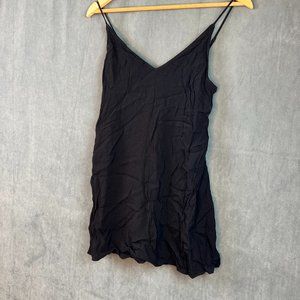 Black Aritzia Dress